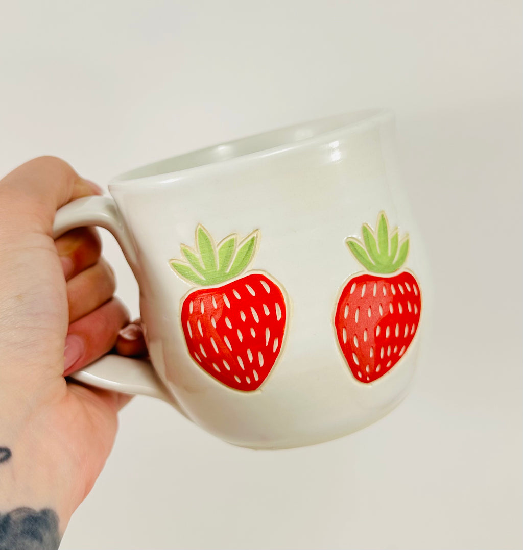 Strawberry Mug 2
